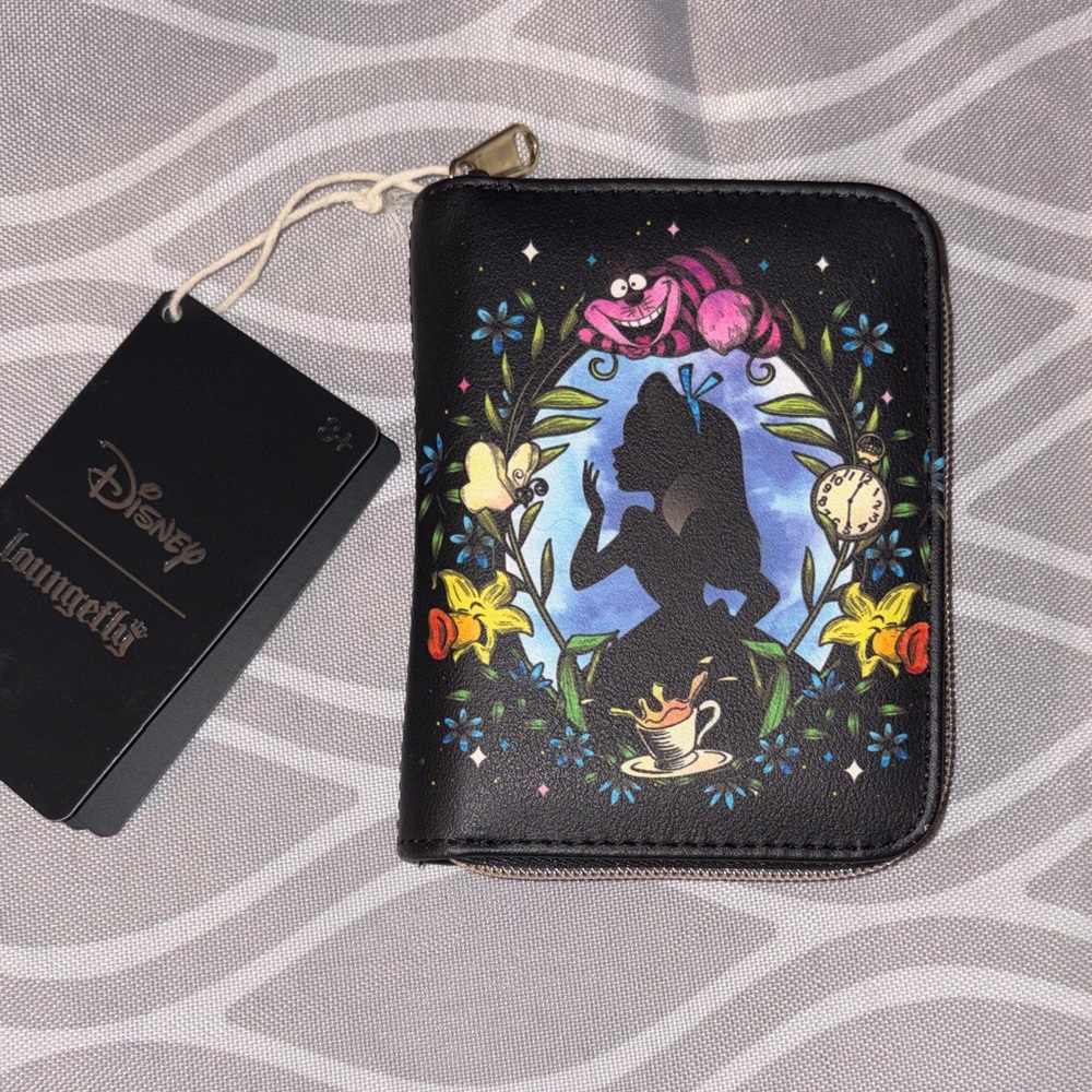 Loungefly x Disney Alice in Wonderland Black Zip Wallet